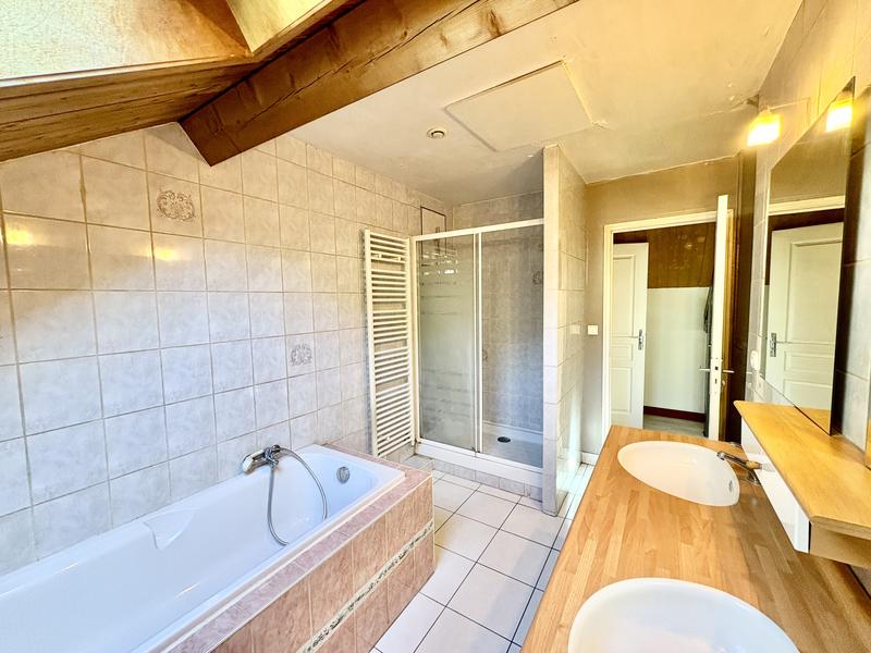 Maison de ville - 130 m² - 5 pièces