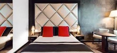 Local commercial - 3 500 m² - 72 pièces