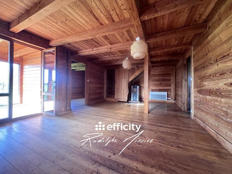 Maison - 110 m² - 4 pièces