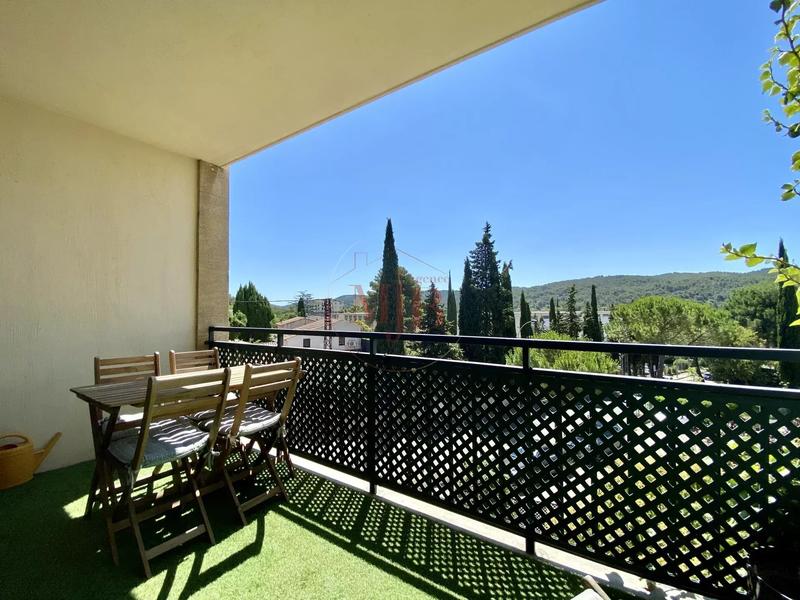 Appartement - 79 m² - 4 pièces