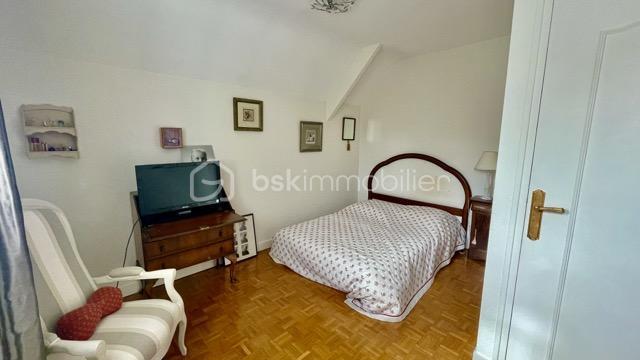 Maison traditionnelle - 112 m² - 5 pièces