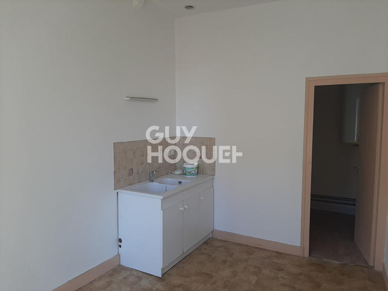 Immeuble - 220 m² - 9 pièces