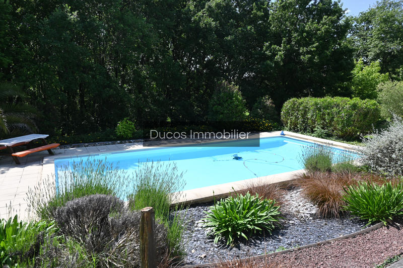 Maison - 170 m² - 6 pièces