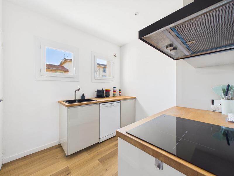 Appartement - 83 m² - 4 pièces