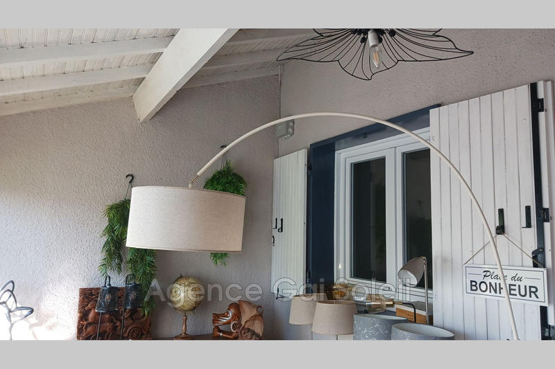 Villa - 100 m² - 5 pièces