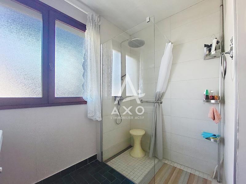 Maison - 104 m² - 5 pièces