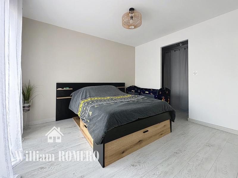 Maison - 103 m² - 4 pièces