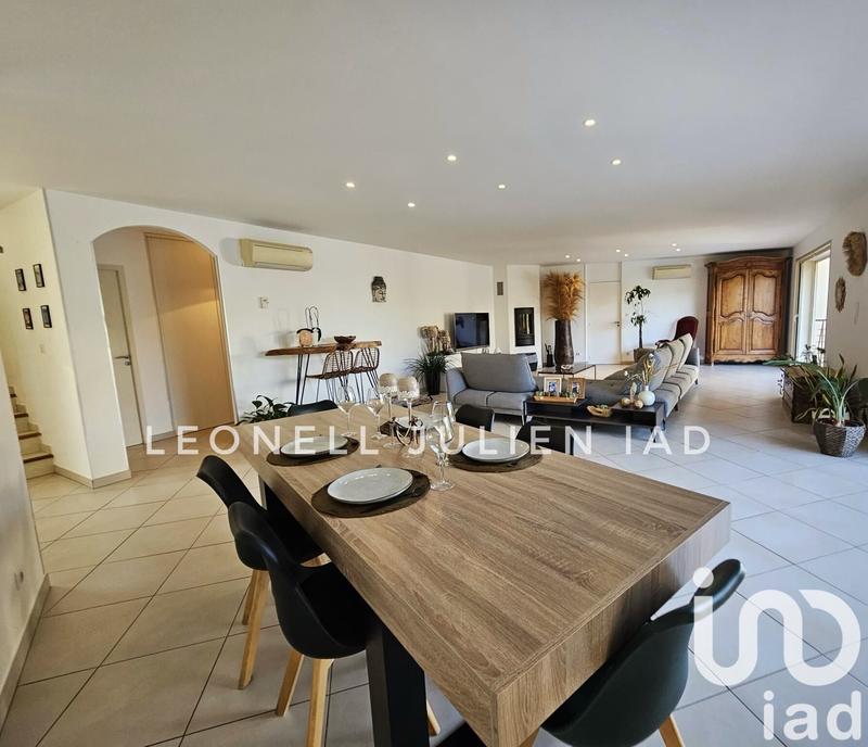 Maison de maîtres - 244 m² - 7 pièces