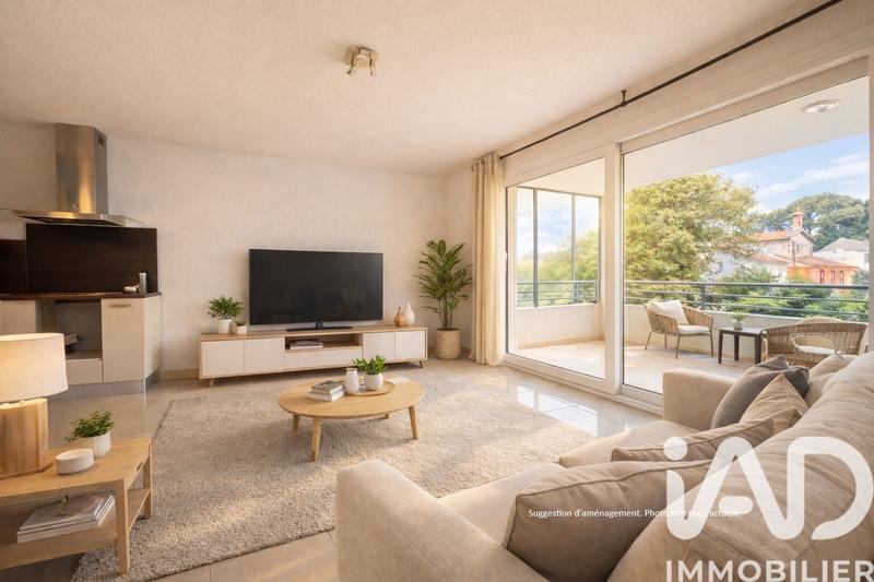 Appartement - 57 m² - 3 pièces