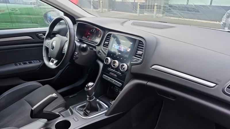 Renault Mégane IV Berline blue dci 115 - 21n business