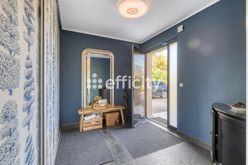 Maison - 197 m² - 6 pièces