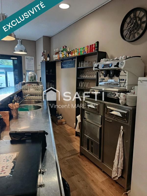 Local commercial - 99 m²