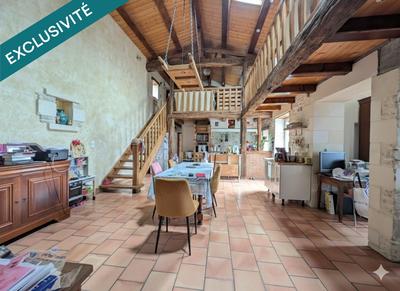 Maison - 160 m² - 6 pièces