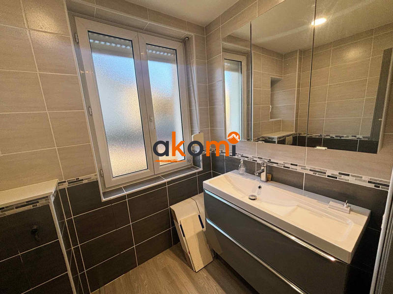 Appartement - 110 m² - 4 pièces