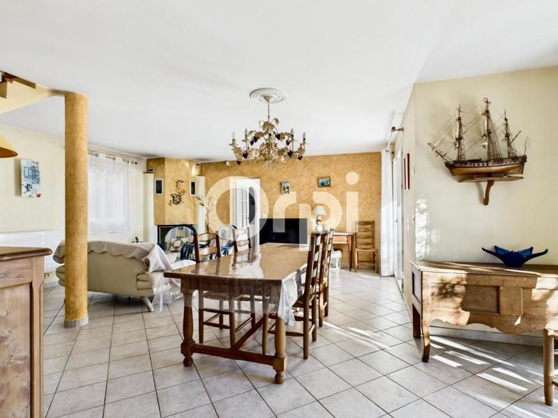 Villa - 136 m² - 4 pièces