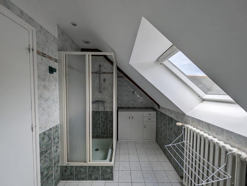 Maison - 151 m² - 6 pièces