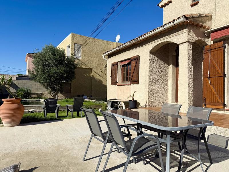 Maison - 96 m² - 4 pièces