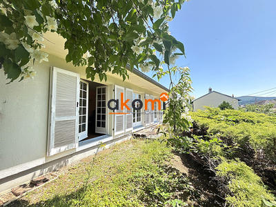 Maison - 102 m² - 3 pièces