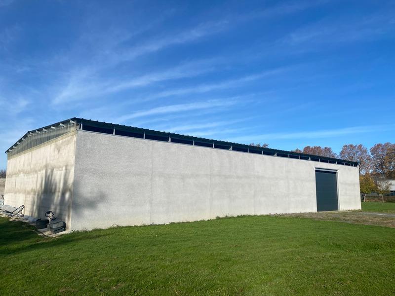 Maison - 720 m² - 6 pièces