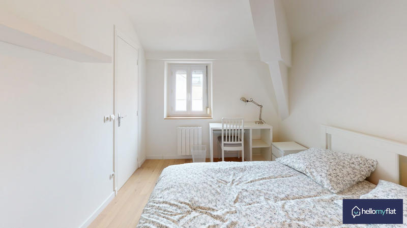 Appartement - 80 m² - 4 pièces