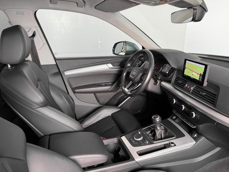 Audi Q5 Sport 2.0 Tdi 150ch Cuir Chauff Camera Regul Full Led Gps Attelage 1°Main 2.0l 150 Ch
