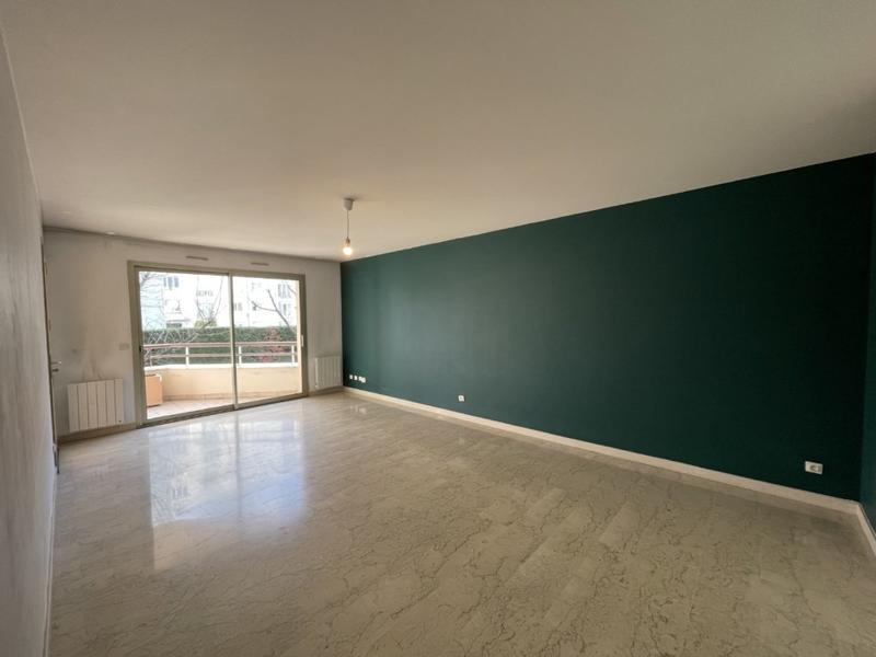 Appartement - 76 m² - 3 pièces