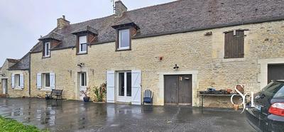 Maison - 138 m² - 6 pièces