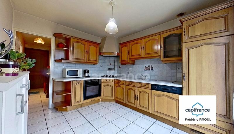 Maison - 85 m² - 5 pièces