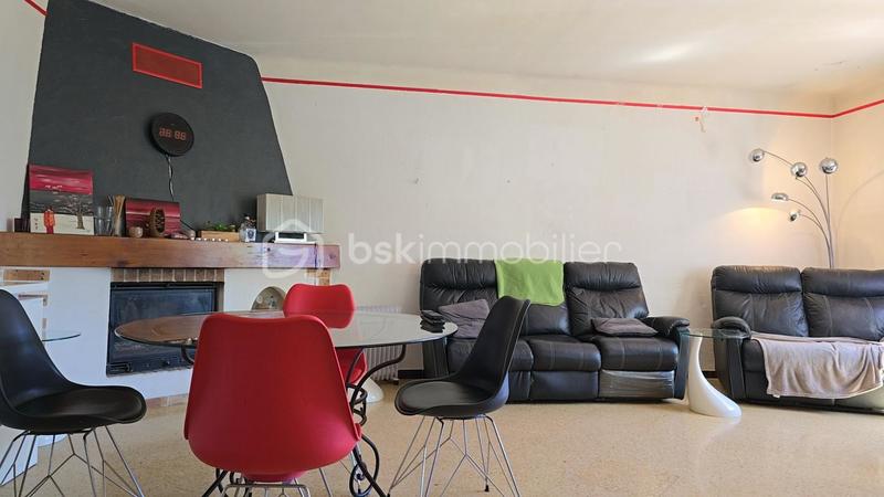 Propriété - 148 m² - 6 pièces