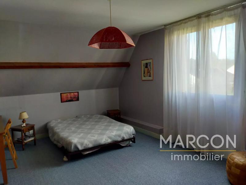 Maison - 124 m² - 7 pièces