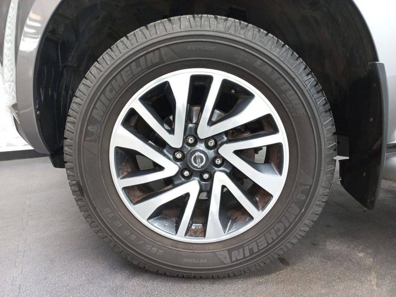 Nissan Navara Np300 2018 2.3 Dci 190 Double Cab Bva7 n-Connecta