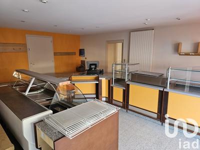 Maison - 220 m² - 10 pièces