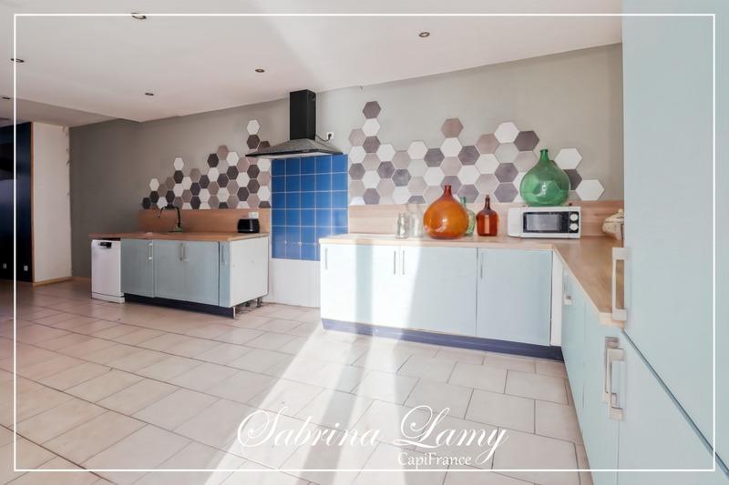 Corps de ferme - 114 m² - 6 pièces