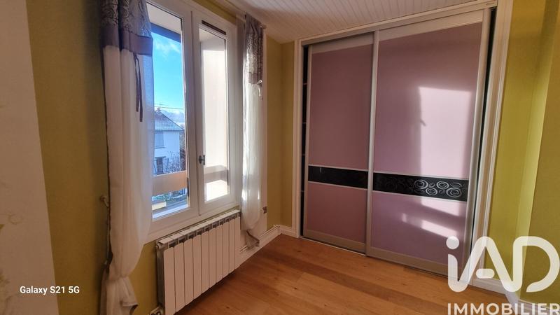 Maison - 202 m² - 5 pièces