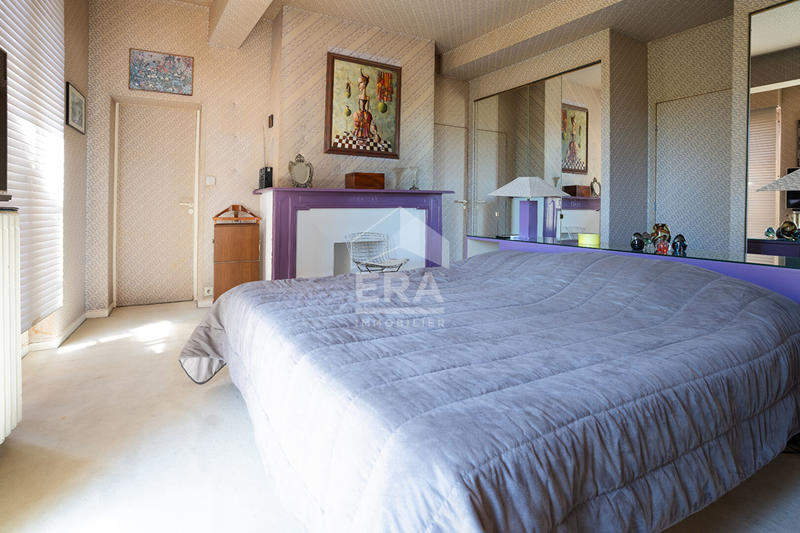 Demeure - 438 m² - 13 pièces