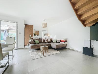 Maison - 95 m² - 4 pièces