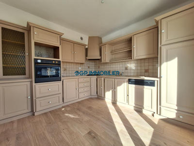 Maison ancienne - 135 m² - 6 pièces