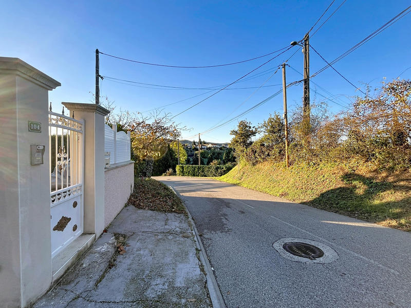 Maison - 144 m² - 5 pièces