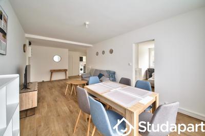 Chambre - 12 m² - 1 pièce