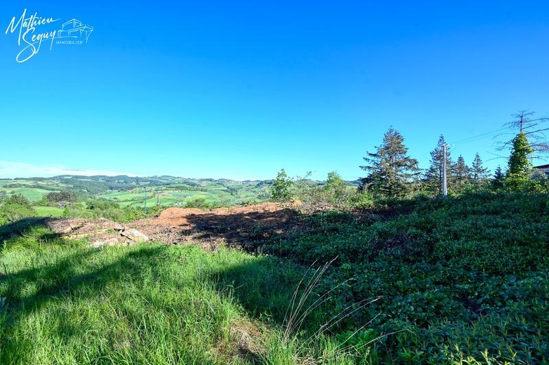 Terrain constructible - 650 m²