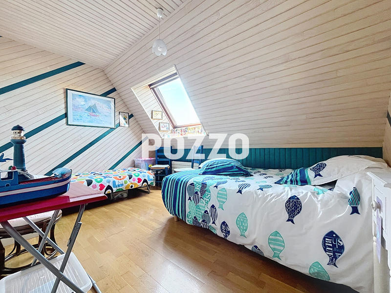 Maison - 100 m² - 6 pièces