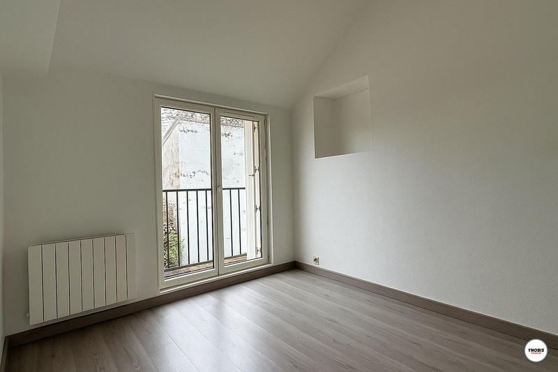 Immeuble - 9 pièces