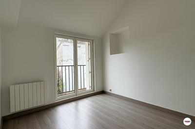 Immeuble - 9 pièces