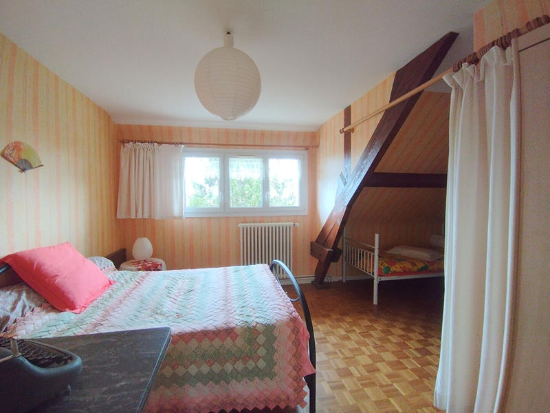 Maison - 176 m² - 7 pièces