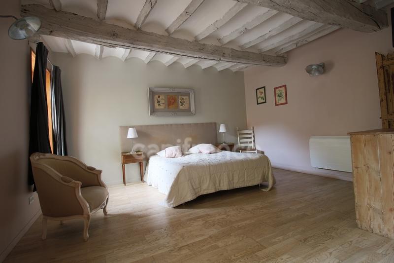 Corps de ferme - 315 m² - 11 pièces