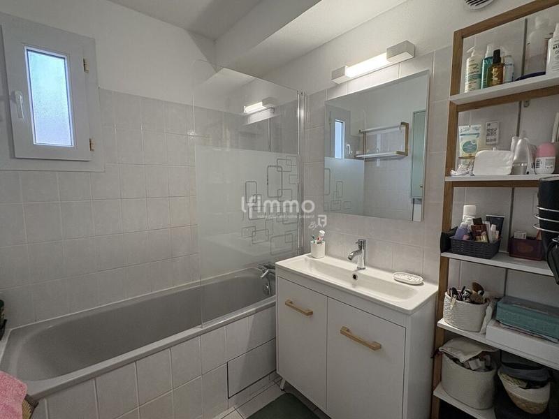 Appartement - 48 m² - 3 pièces