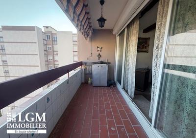 Appartement - 76 m² - 4 pièces