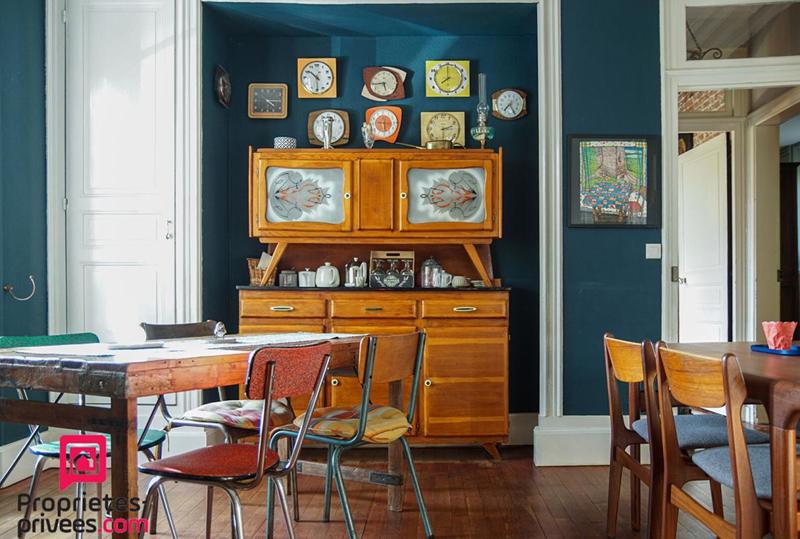 Maison - 320 m² - 10 pièces