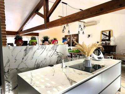 Maison d'architecte - 140 m² - 4 pièces