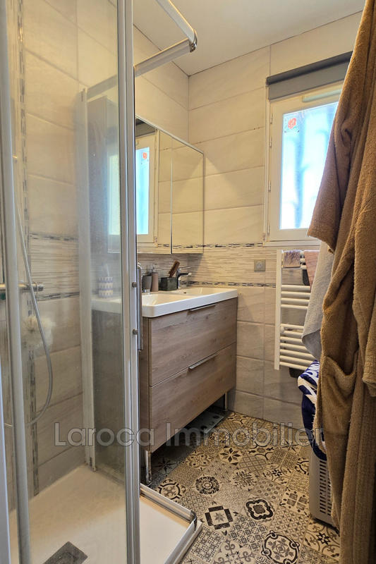 Villa - 167 m² - 6 pièces